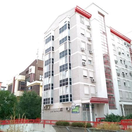 Arena Relax Apartman Belgrado Buitenkant foto